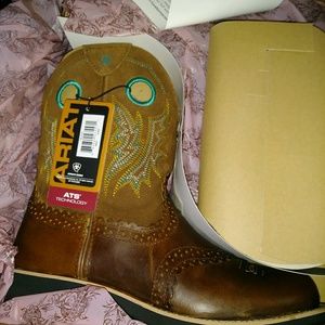 Meet your Posher, Michele